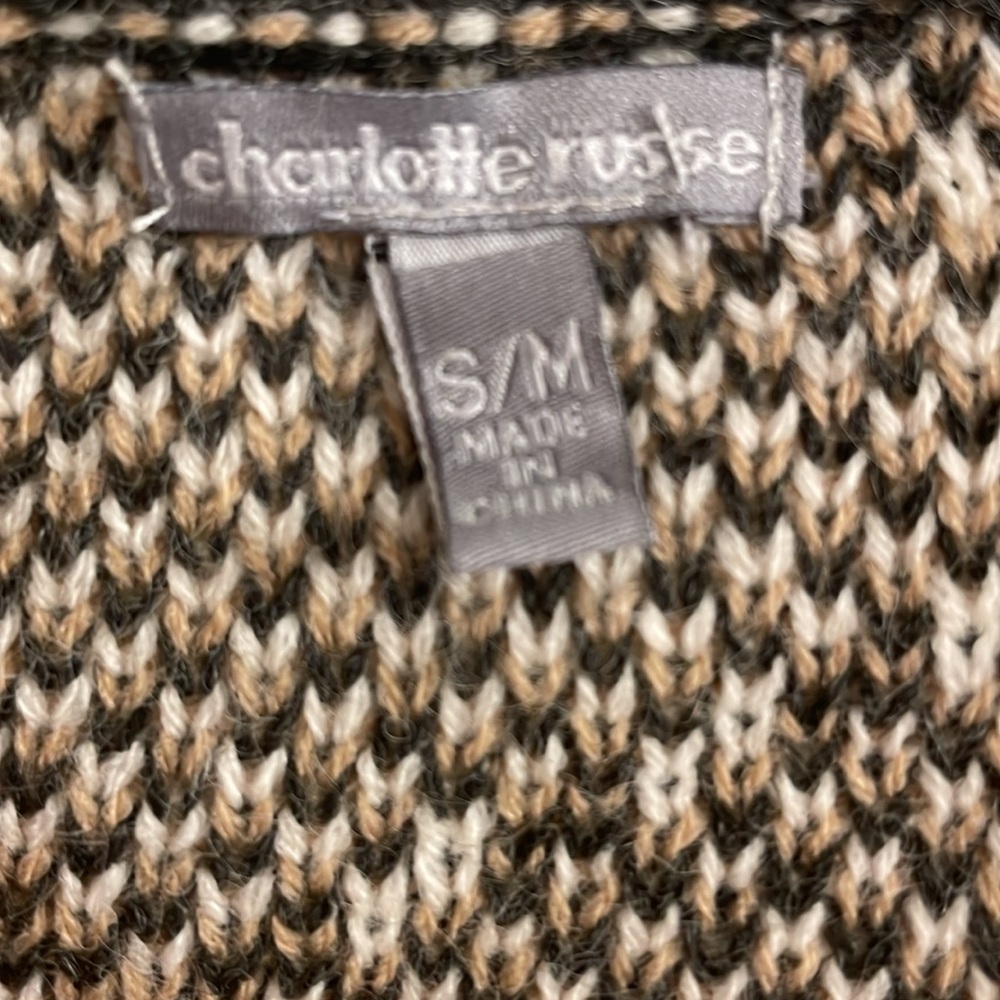 Cute Cardigan - Picture 2 of 10